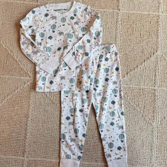 Sammy and Nat pajamas size 4yr - Picture 2 of 5